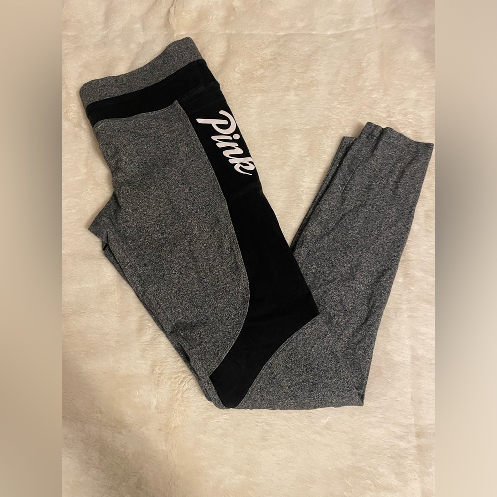 Pink Victoria Secret Yoga leggings. Size S